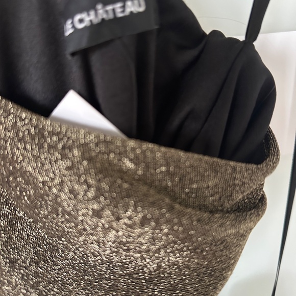 Le chateau sparkle gold dress - Picture 3 of 5